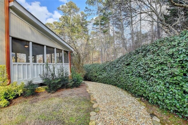 Photo - 6709 Wooded Cove Ct
