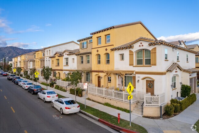 Photo - Citrus Junction Apartments