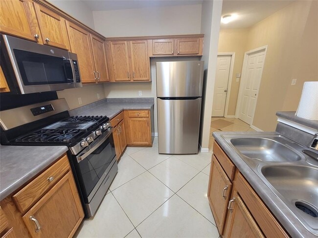 Photo - 3307 St Genevieve Dr