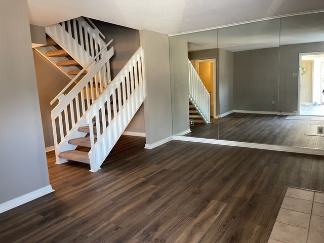 Photo - 623 Cedarwood Dr