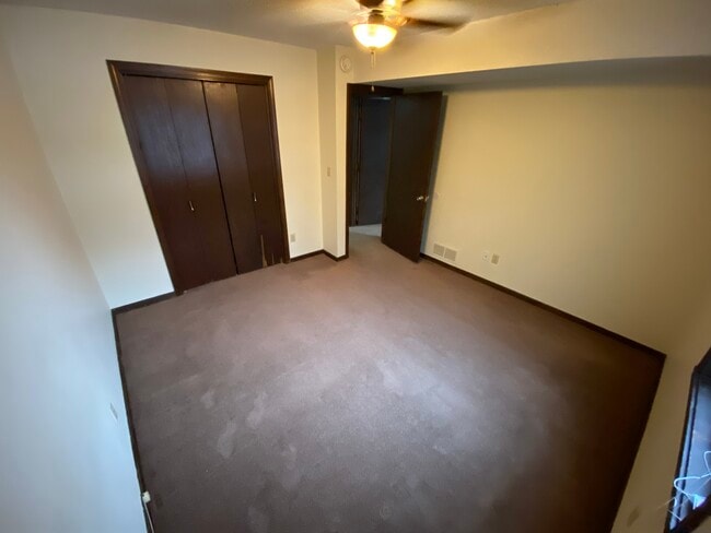 Photo - 1230 Claflin Rd Unit # 6