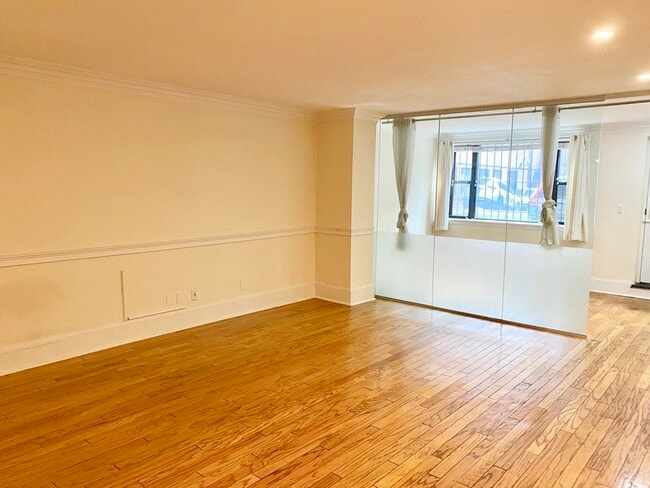 Photo - 280 Commonwealth Ave Unit G8