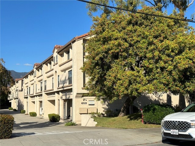 Photo - 653 Fairview Ave Townhome