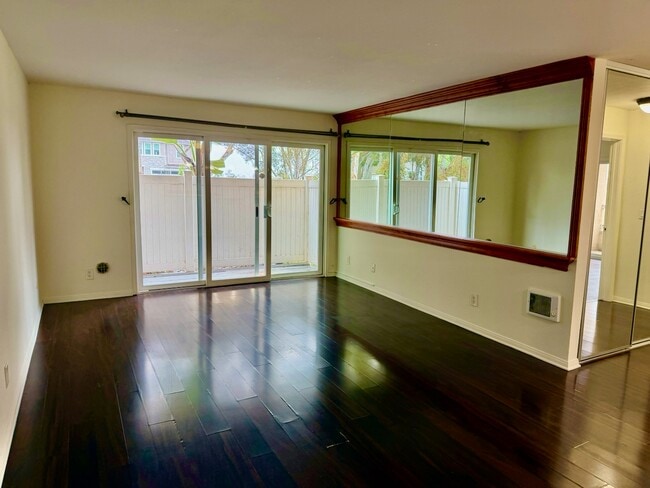 Photo - 3030 Suncrest Dr Unidad 708