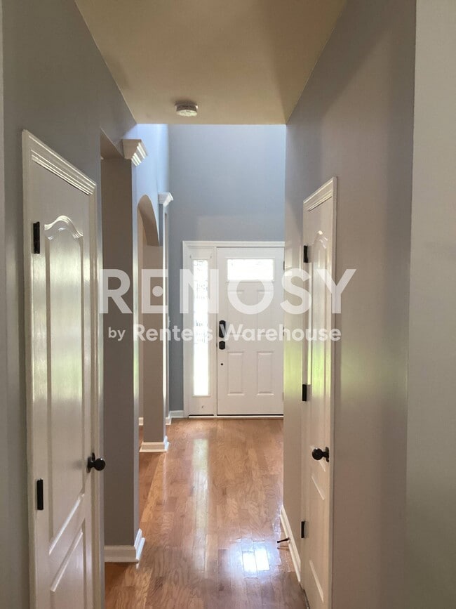 Photo - 2377 Peach Shoals Cir