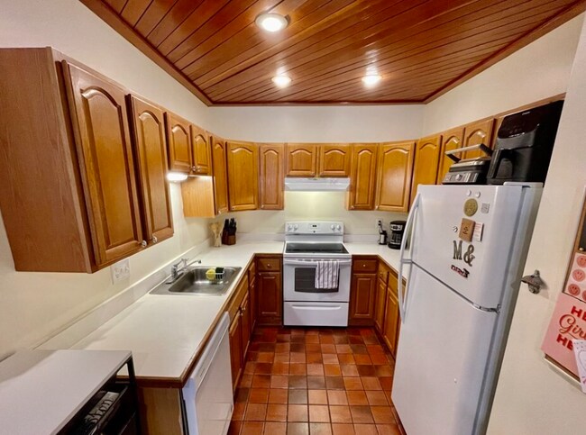 Photo - 36 Symphony Rd Condo Unit 1A
