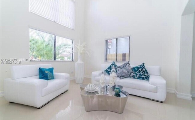 Photo - 16588 SW 44th St