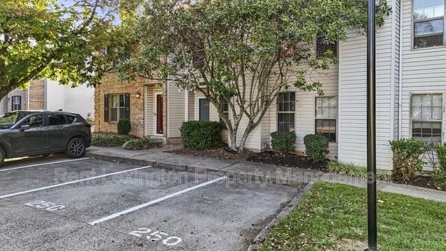 Photo - 3175 Kirklevington Dr