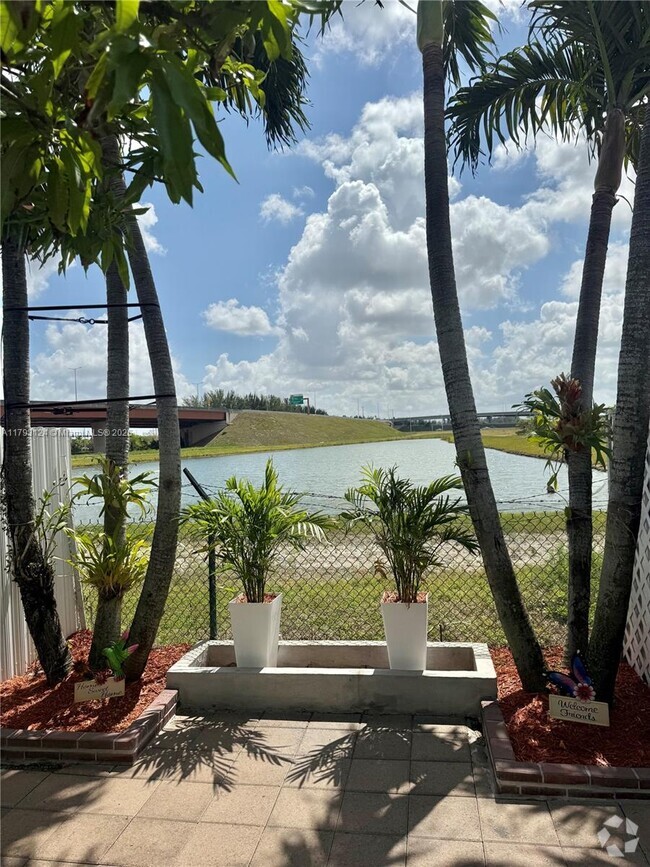 Building Photo - 1153 NW 123rd Ct Rental