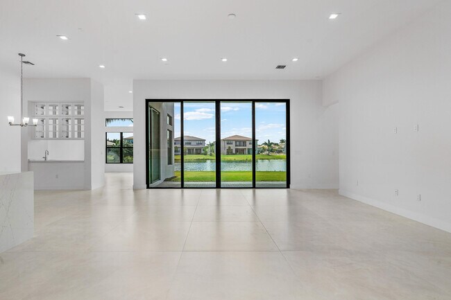 Photo - 9516 Riverside Pk Dr