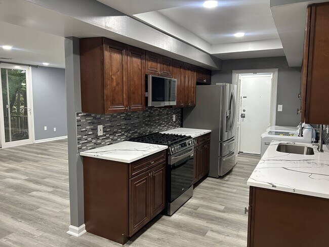 Photo - 10246 Prince Pl Unit 108