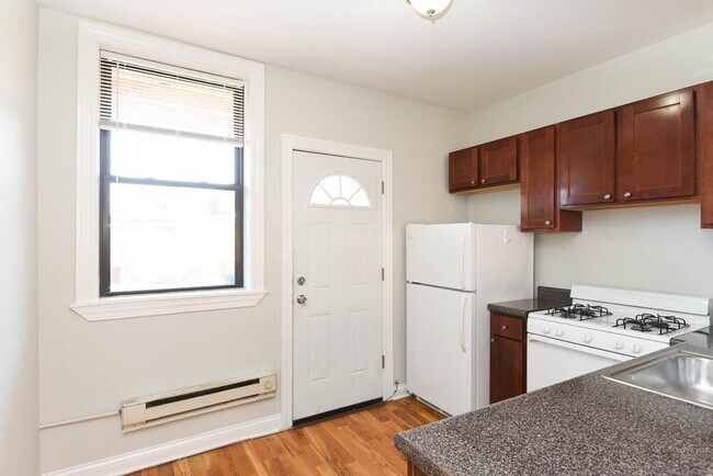 Photo - 4409 N Wolcott Ave Unidad 1P