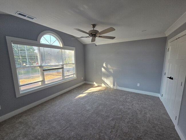 837 Murray Dr