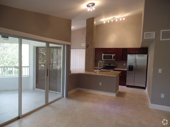 Building Photo - 2810 N Oakland Forest Dr Rental