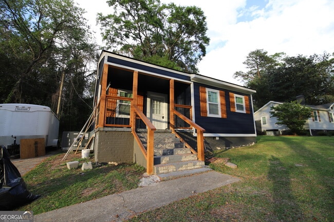 Building Photo - 112 Saynor Cir