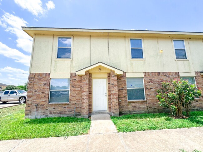 Photo - 709 Sonesta Dr Apartments Unit A