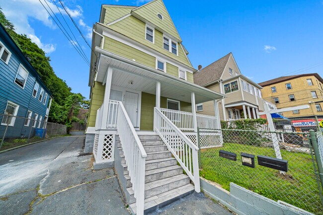 Photo - 220 Hillside Ave Apartamento Unidad 2