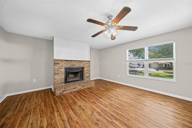 1820 SE 57th Ave