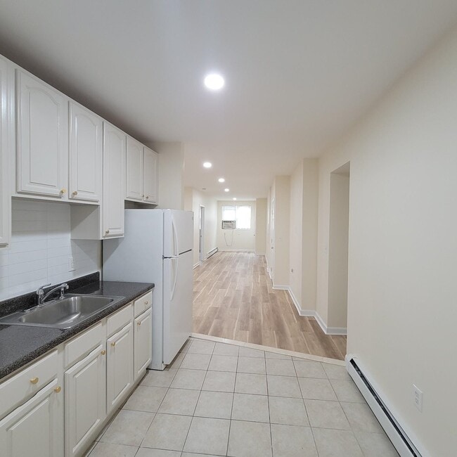 Photo - 228 Orchard St Unit 1