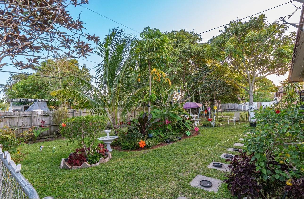 Photo - 324 NE 44th St Apartamento Unidad 324