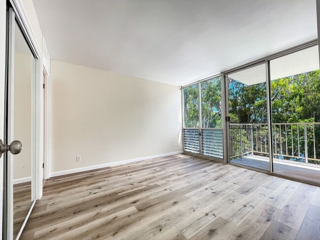 Photo - 1600 Wilikina Dr Unit B407