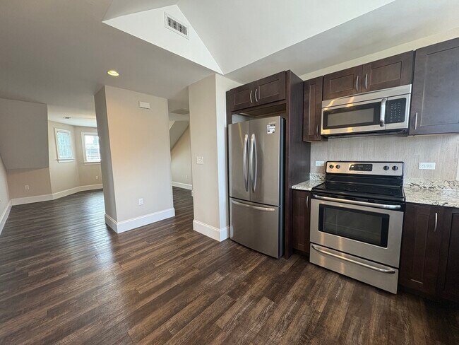 Photo - 110 Madison Ave Unit 3