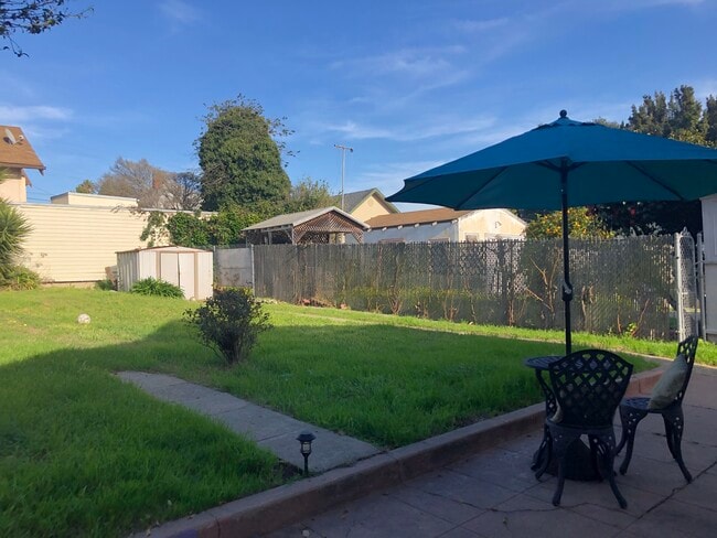 Photo - 4056 Santa Rita St