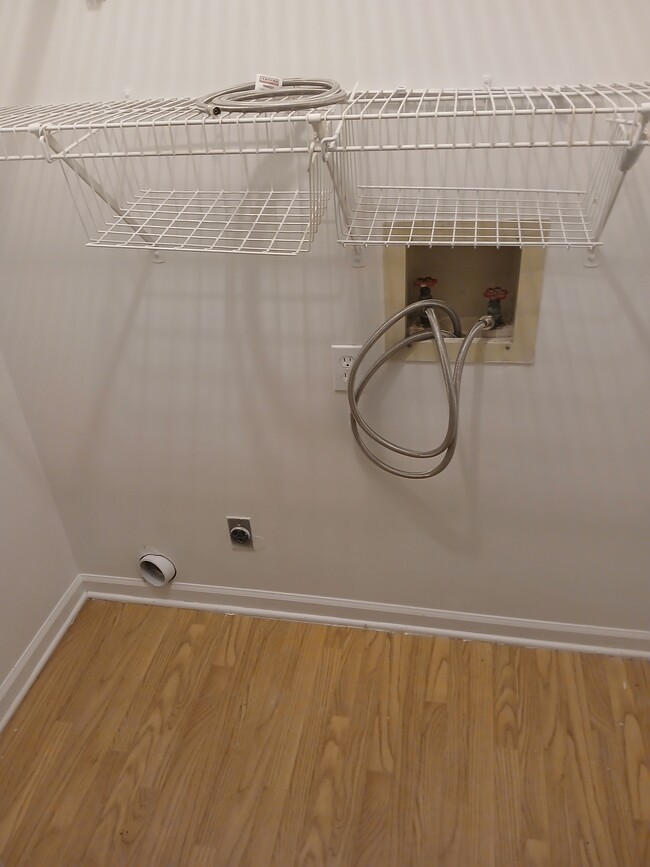 Photo - 107 Twin Creek Ct Unit 107