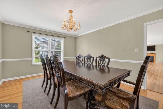 Photo - 33 Wild Rose Dr