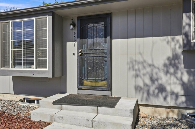Building Photo - $2,040.95- 4 Bed, 2 Bath Home in CO Springs with Big Fenced-in Yard!