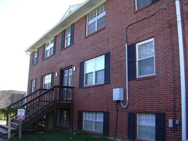 Photo - Derby City Apartments