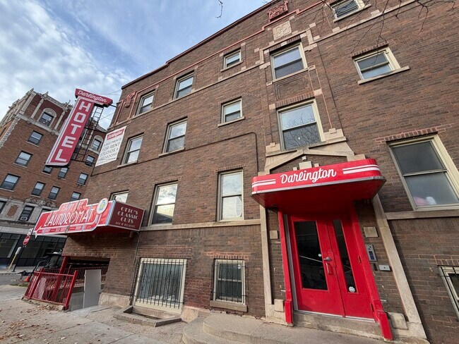 Building Photo - 4700 N Racine Ave Unit 316