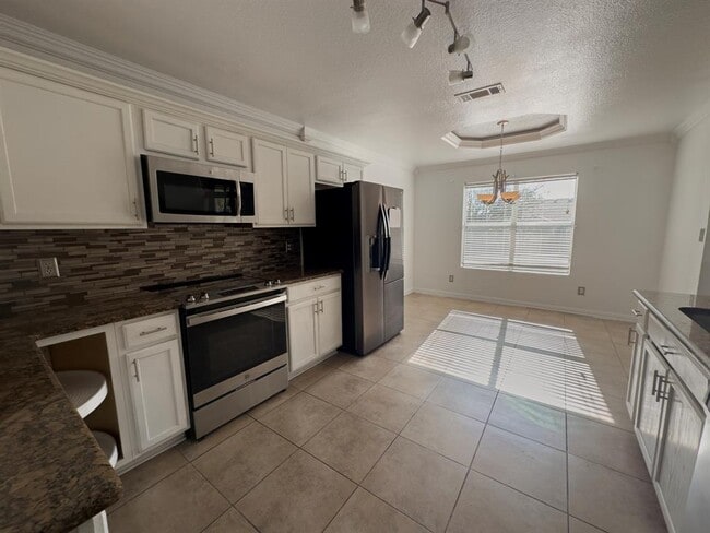 Photo - 3806 Fieldcrest Dr