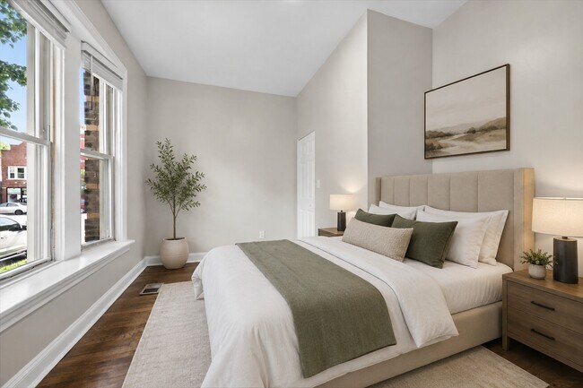 Photo - 2405 W McLean Ave Unit 1