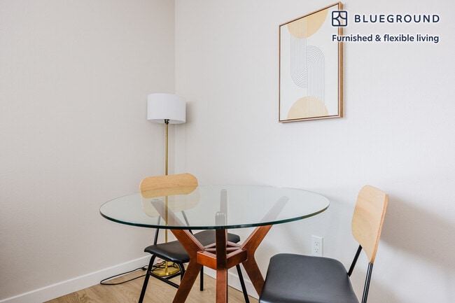 Photo - 200 Mesnager St Unidad SI FL5-ID1240