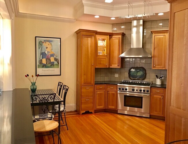 Photo - 6 Follen St Unit 1