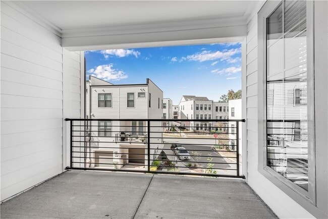 Photo - 501 Burton Dr