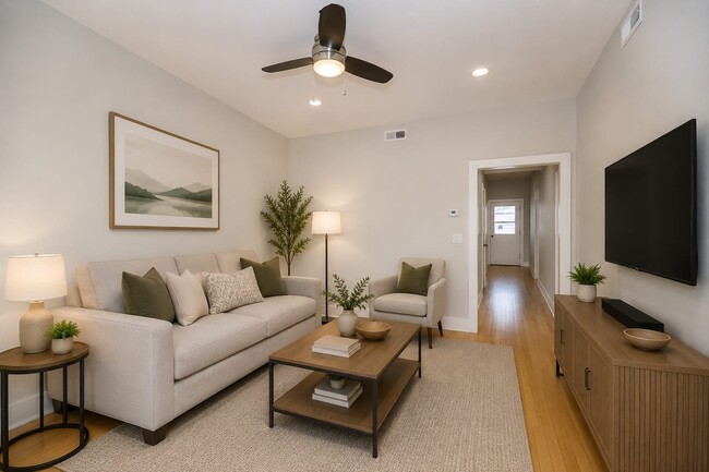 Photo - 5422 W Wrightwood Ave Unit 1