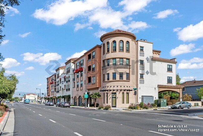 Photo - 1368 El Camino Real