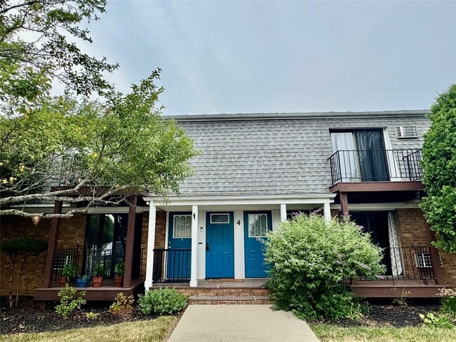 Building Photo - 2 Fortune Rd W Unit 4D Rental