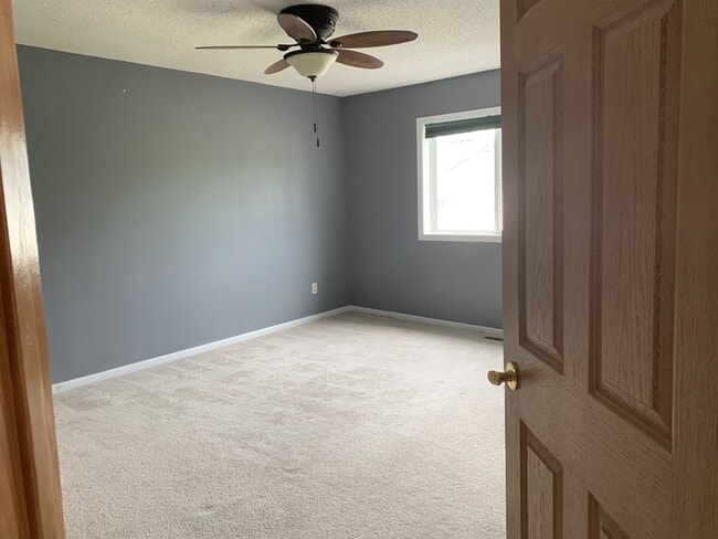 Photo - 1018 108th Ln NW