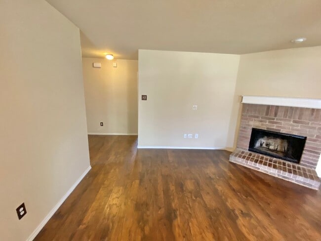 Photo - Open Floorplan and Amazing Resort Style Community!