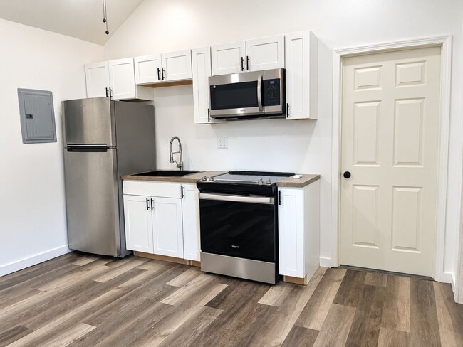 5640 U.S. 41