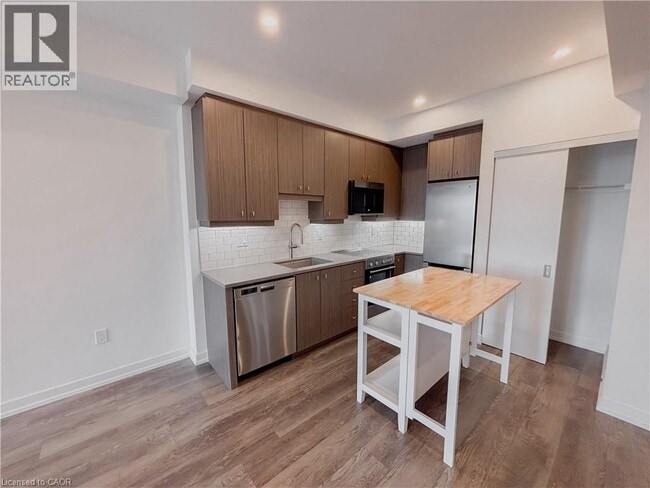 Photo - 15 Wellington St S Unité 2307