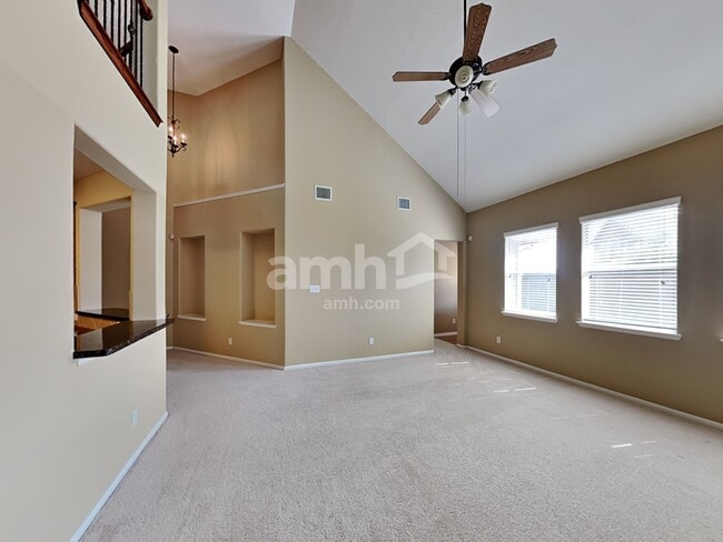 Photo - 633 Rocky Hollow Ln