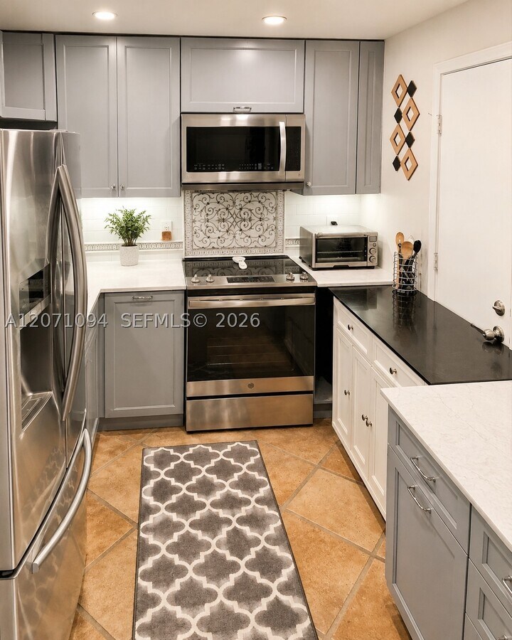 Photo - 800 West Dr Unit 817