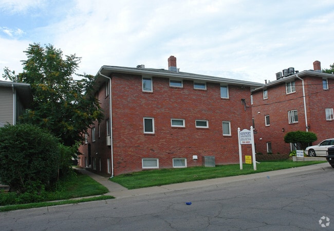 The Davenport Apartments - The Davenport Apartments