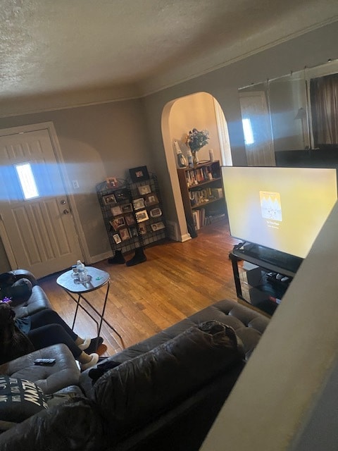 Photo - 17411 Throckley Ave