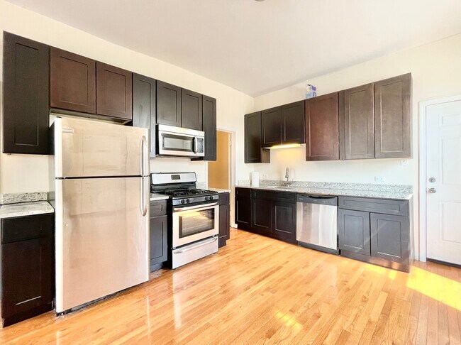 Photo - 1629 S Throop St Unit 3F