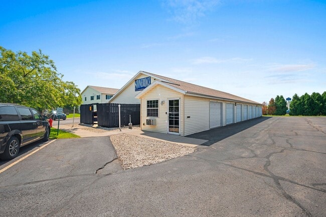 Photo - Stoneridge Apartments